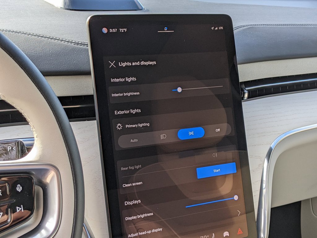 Certified 2025 Volvo EX90 Ultra image 17