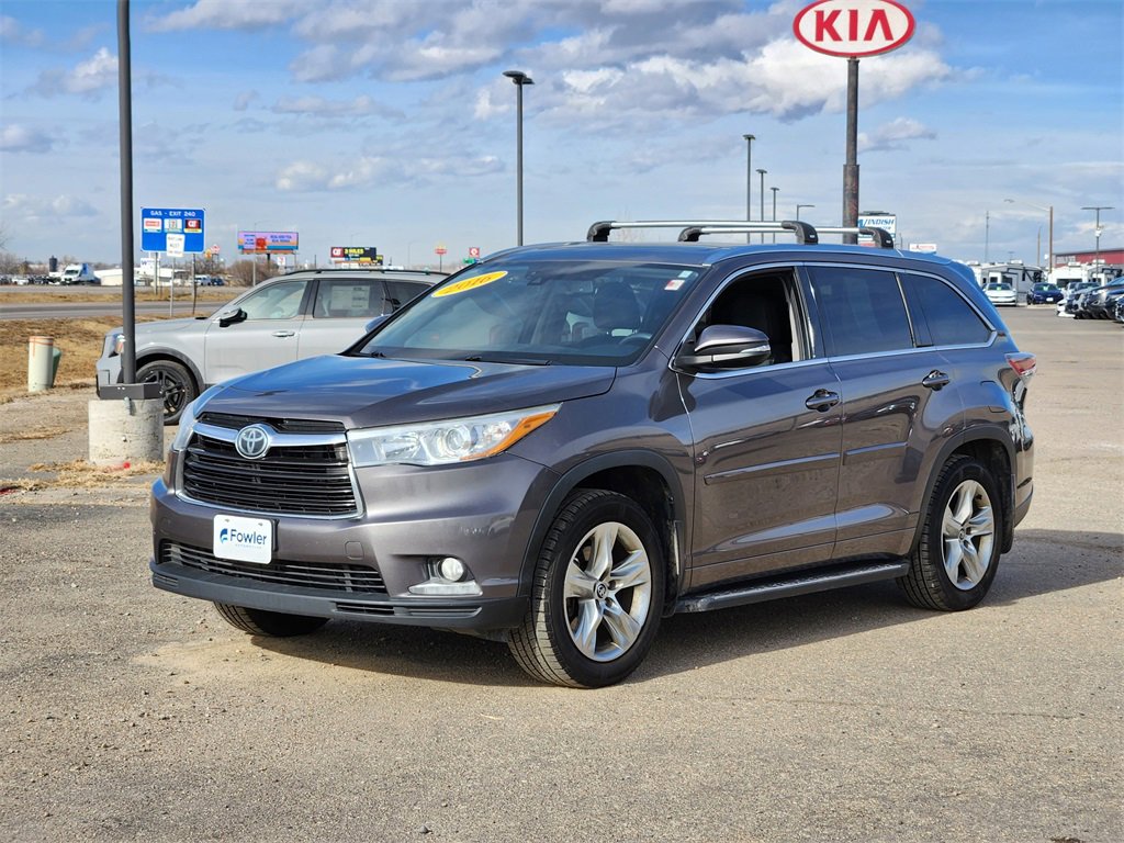 Used 2016 Toyota Highlander Limited Platinum image 4