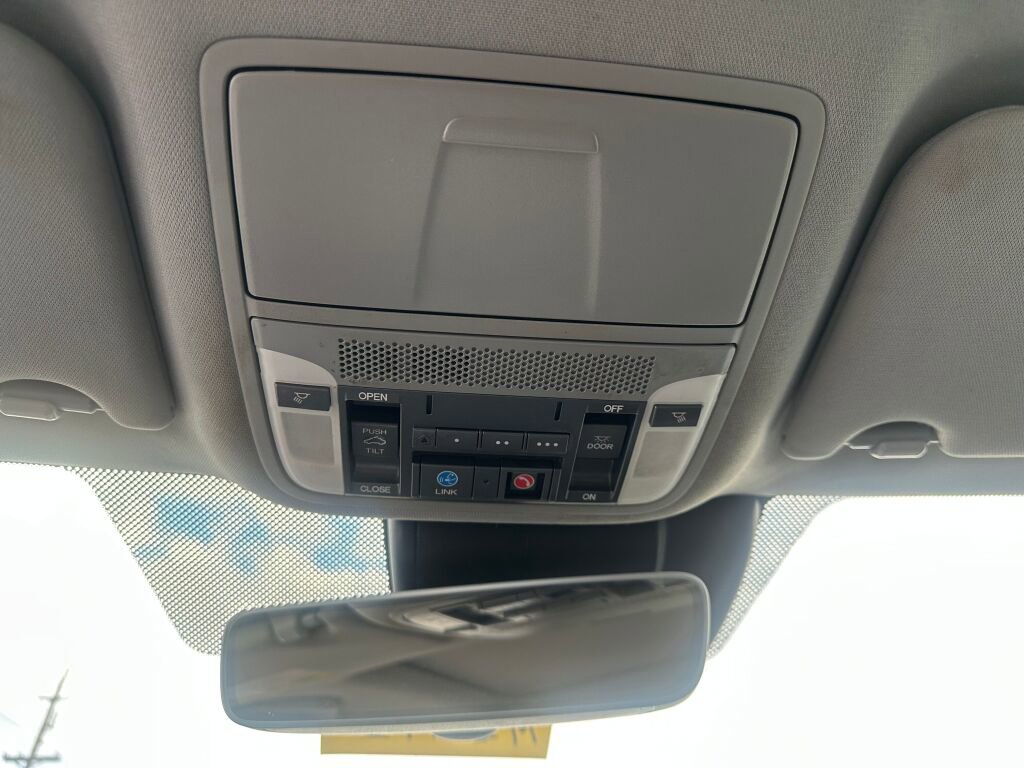 Used 2018 Acura TLX V6 SH-AWD w/ Technology Pkg image 21