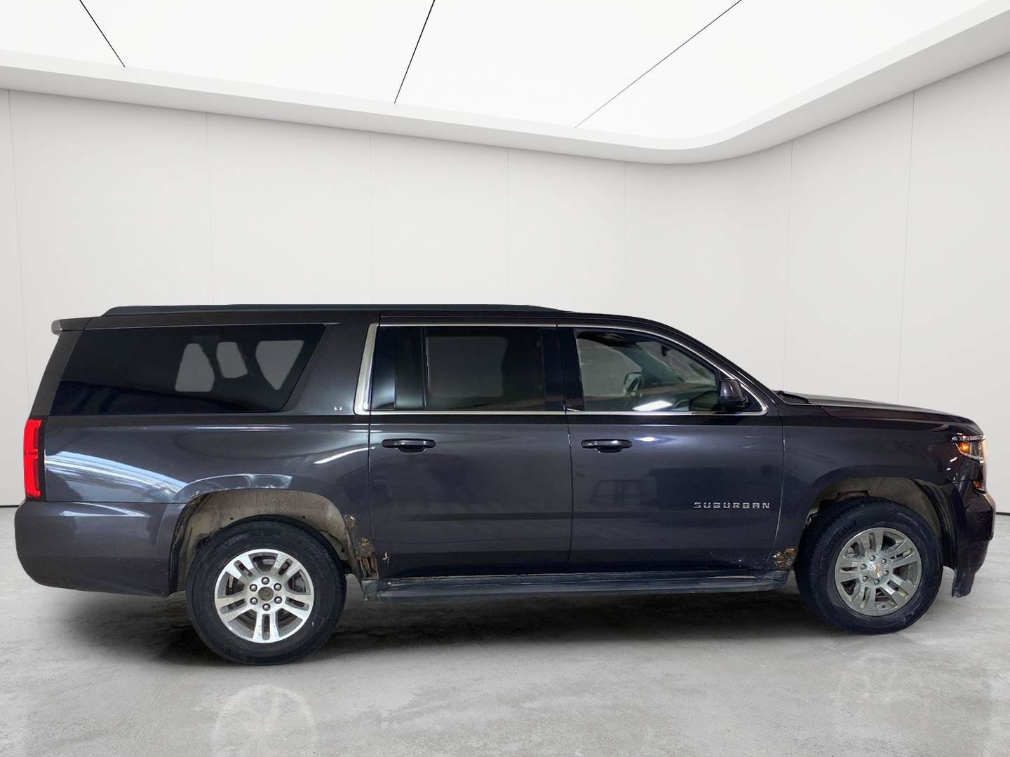 Used 2015 Chevrolet Suburban LT AWD/4WD image 59