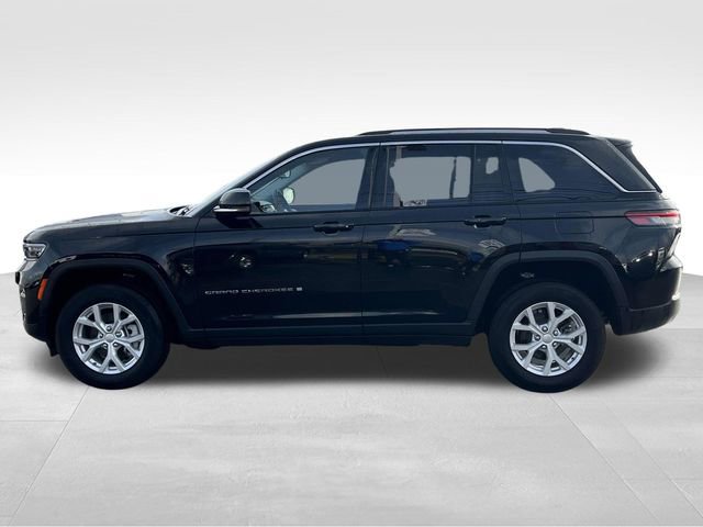 Used 2023 Jeep Grand Cherokee Limited image 4