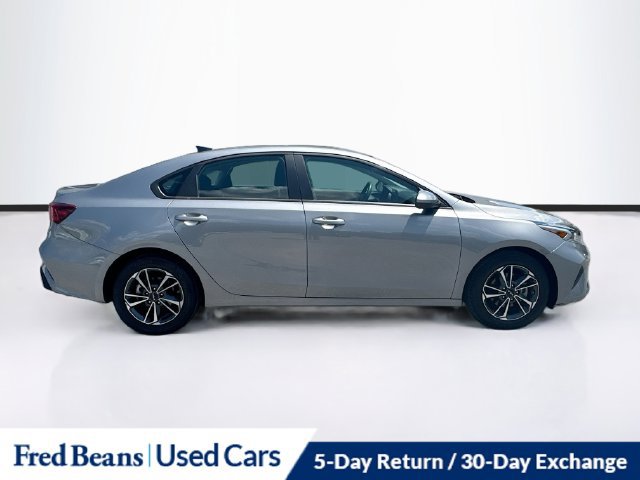 Used 2024 Kia Forte LXS FWD image 11