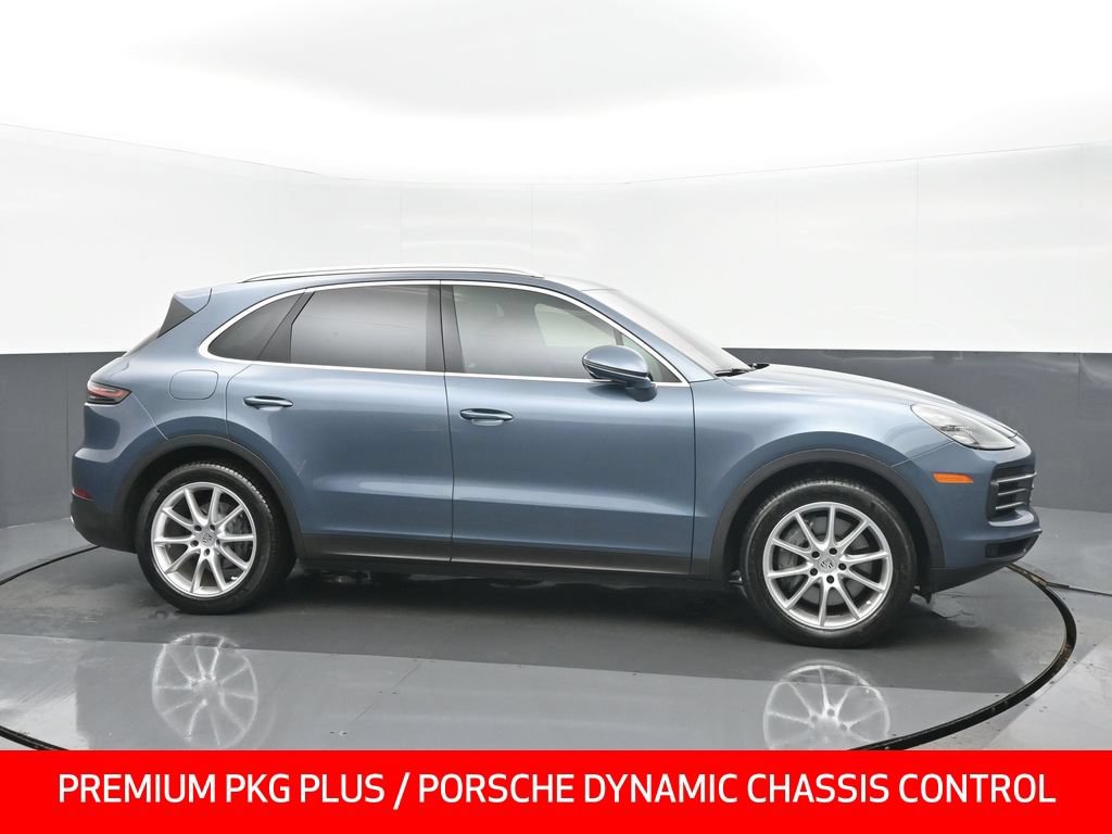 Used 2019 Porsche Cayenne S AWD/4WD image 2