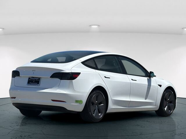 Used 2023 Tesla Model 3 Standard Range RWD image 7