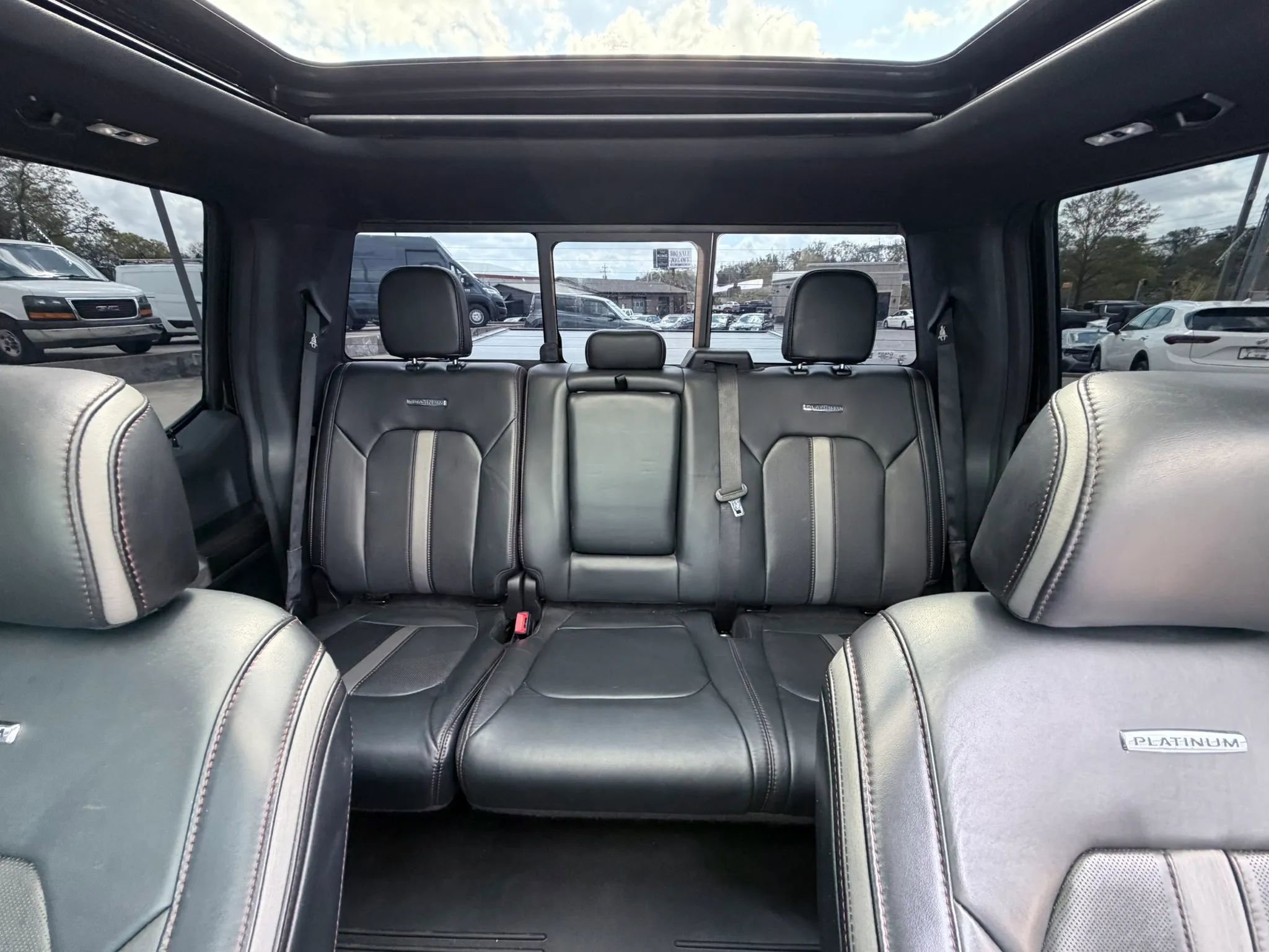 Used 2019 Ford F150 Platinum w/ Equipment Group 701A Luxury image 64