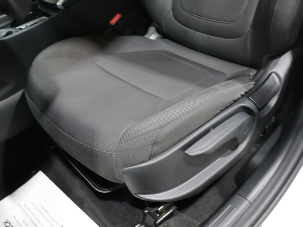 Used 2023 Hyundai Tucson SE image 11