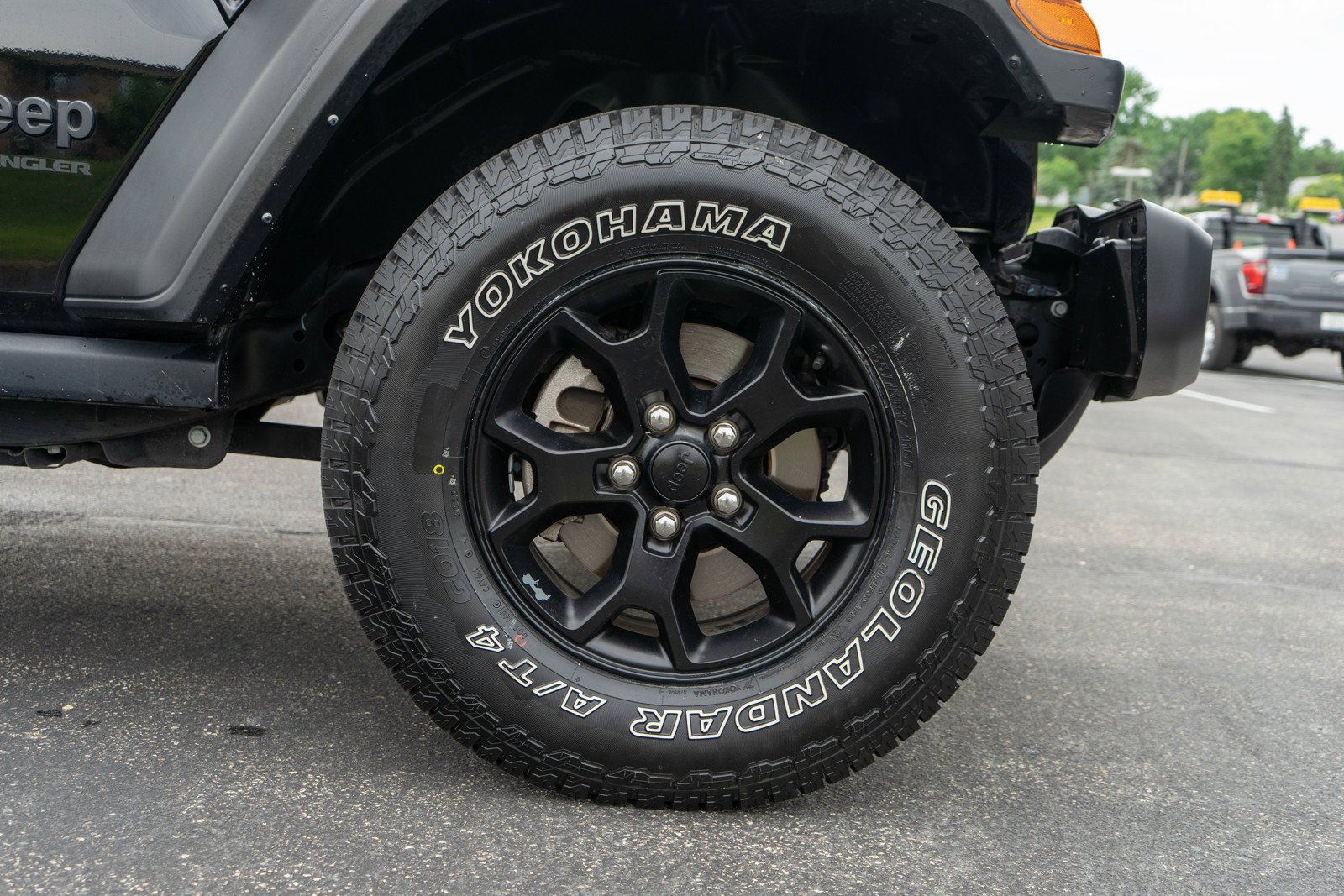 Used 2022 Jeep Wrangler Sport AWD/4WD image 12