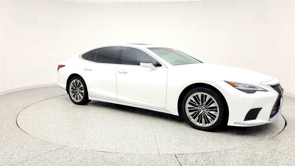 Used 2022 Lexus LS 500 w/ Accessory Package (Z2) image 3