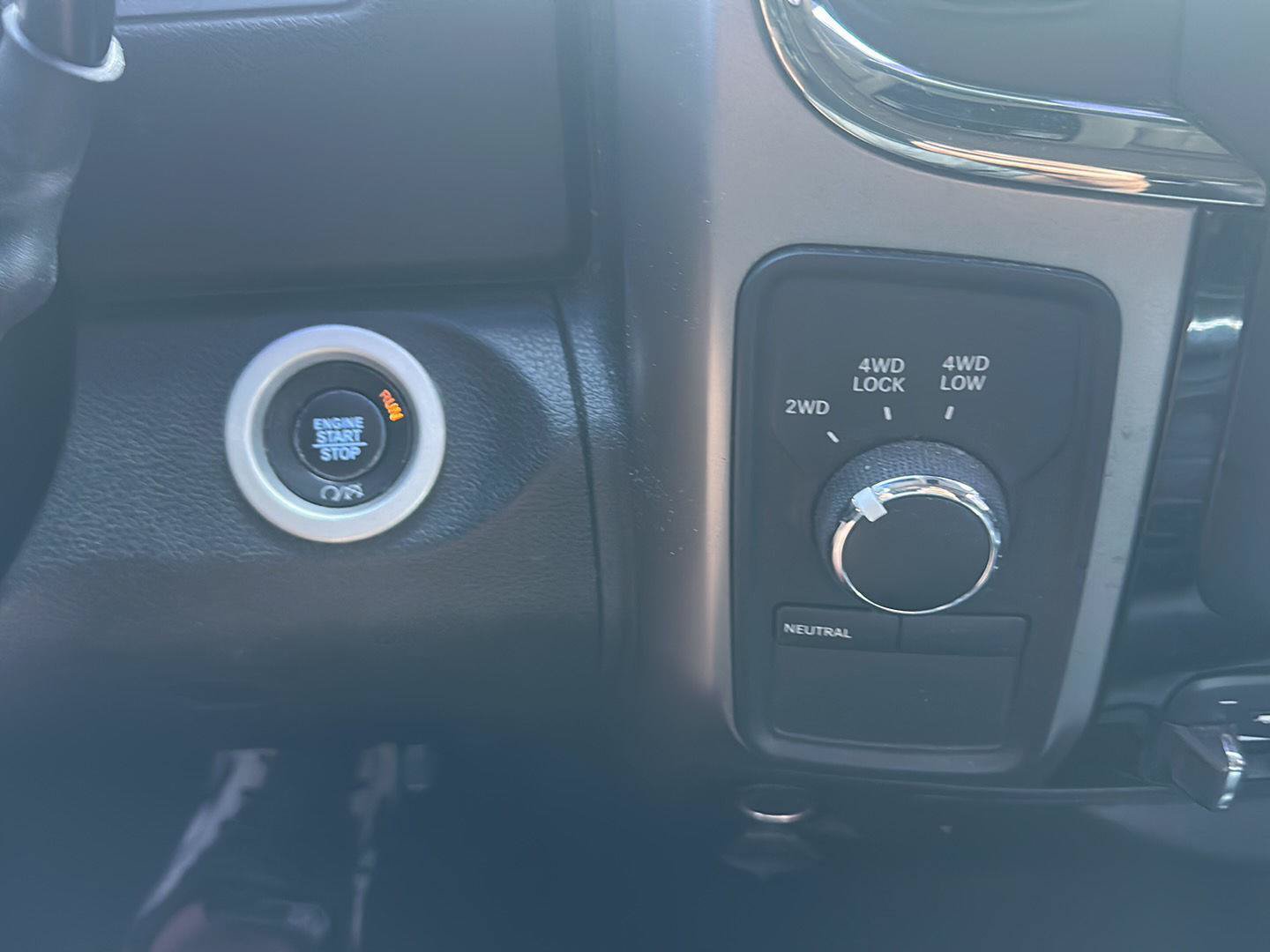 Used 2018 RAM 3500 Laramie w/ Sport Appearance Group AWD/4WD image 24