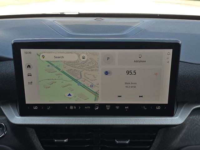 Used 2025 Ford Explorer Platinum w/ Ultimate Package image 34