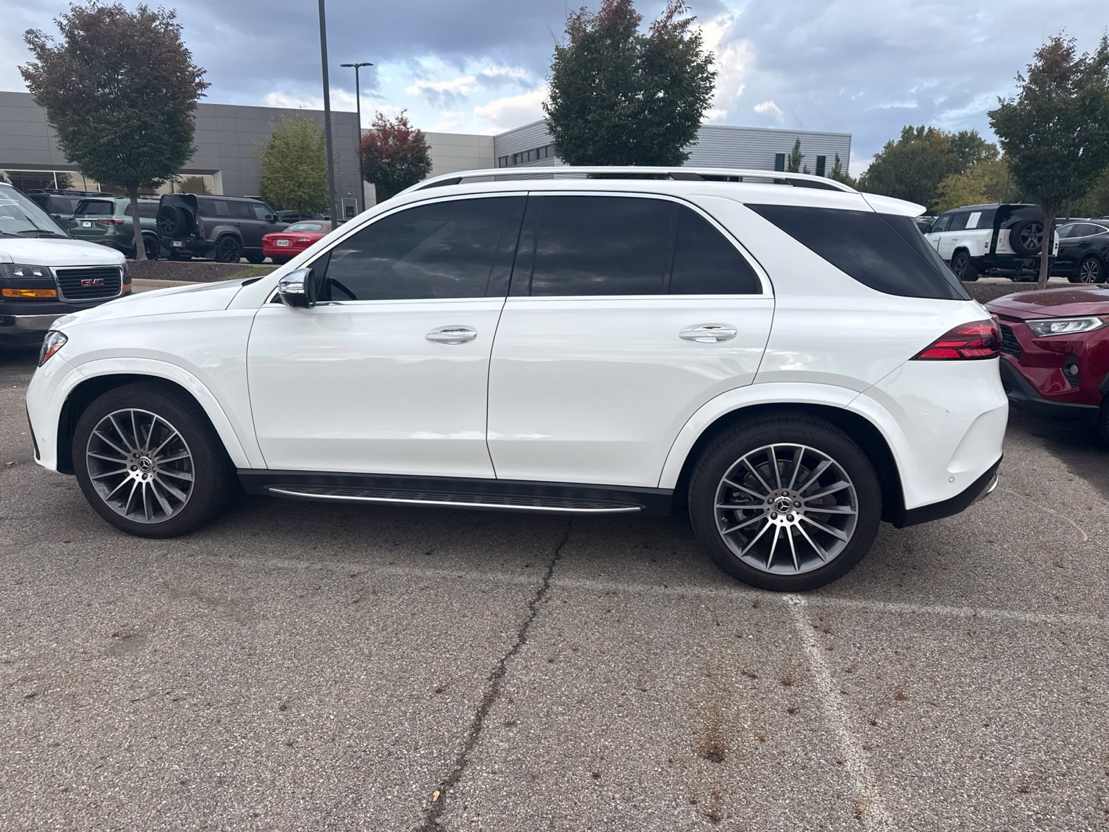 Used 2024 Mercedes-Benz GLE 350 4MATIC image 8