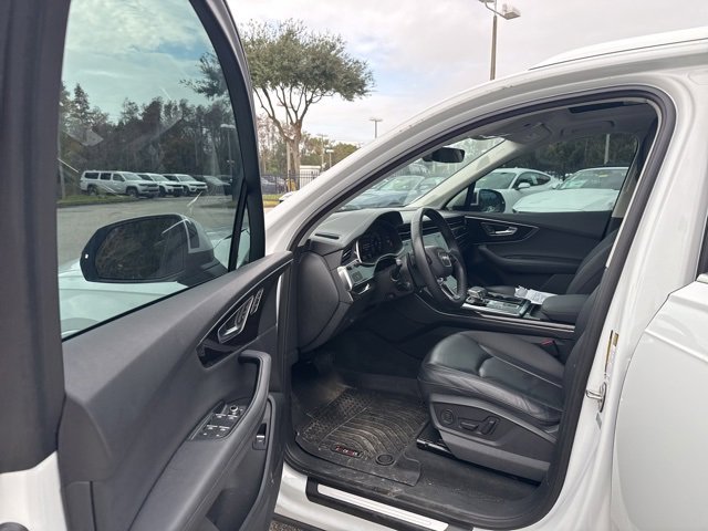 Used 2024 Audi Q7 2.0T Premium Plus image 12