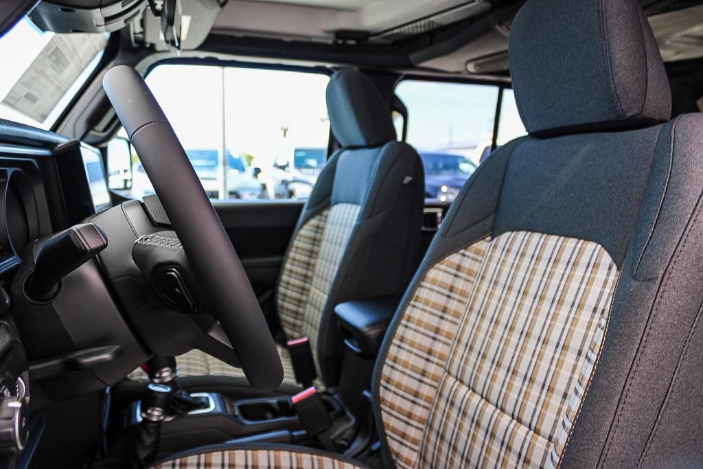 New 2026 Jeep Wrangler Unlimited Sport AWD/4WD image 18