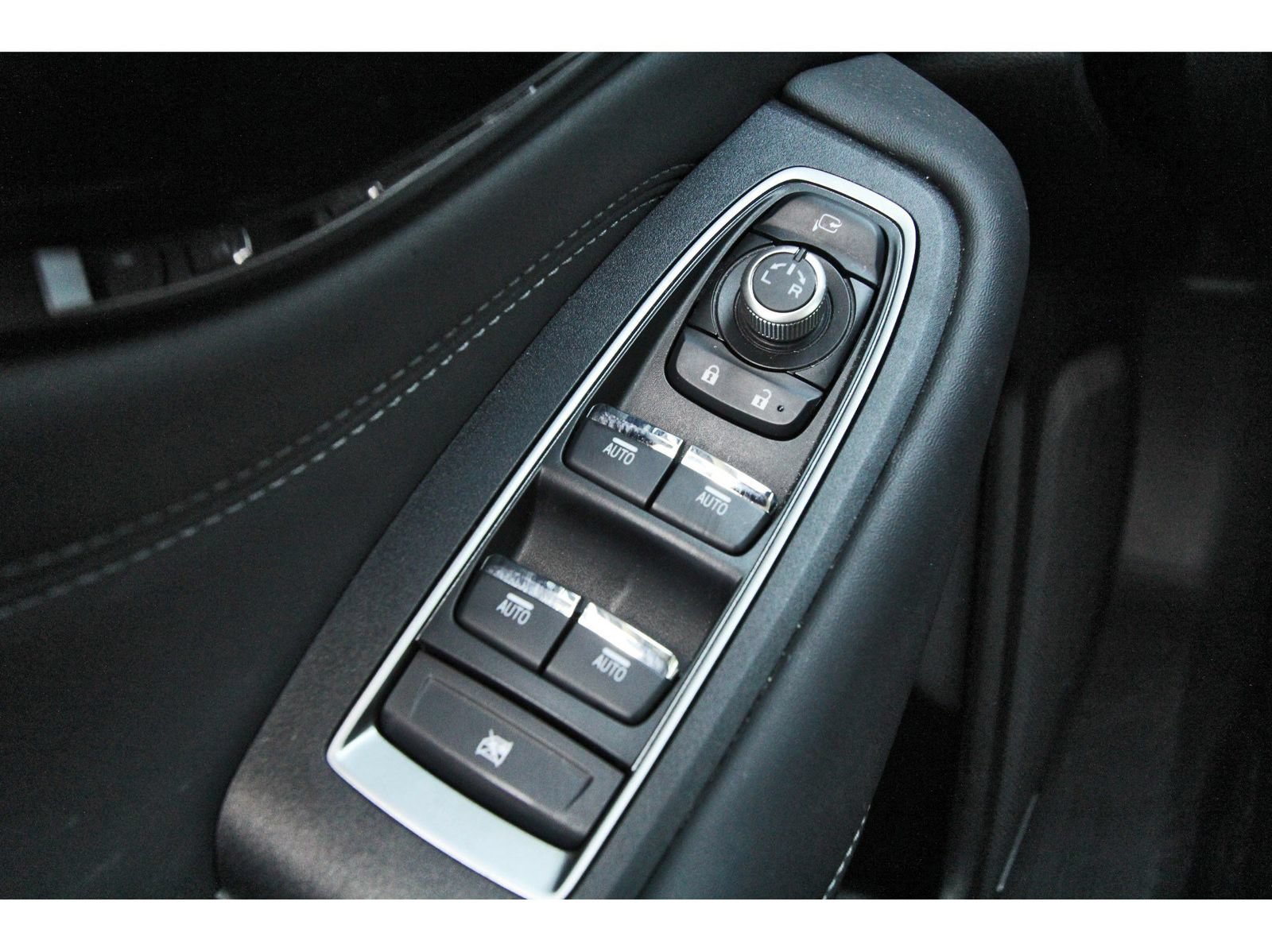 Used 2024 Subaru Outback Touring AWD/4WD image 21