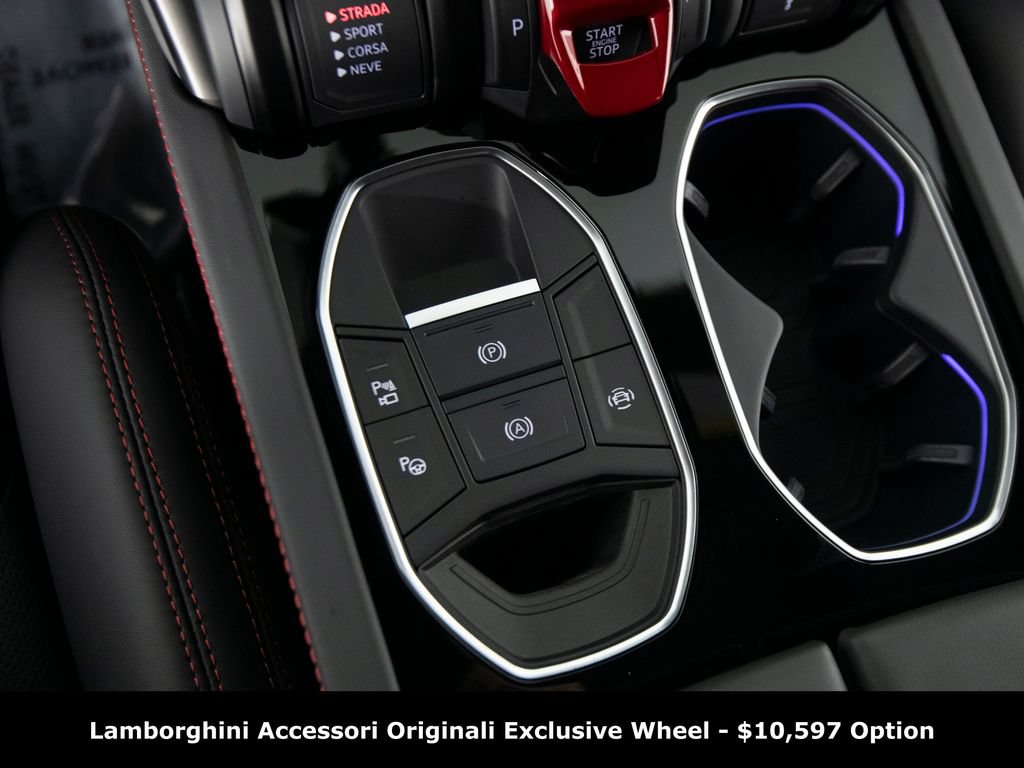 Used 2024 Lamborghini Urus S AWD/4WD image 29