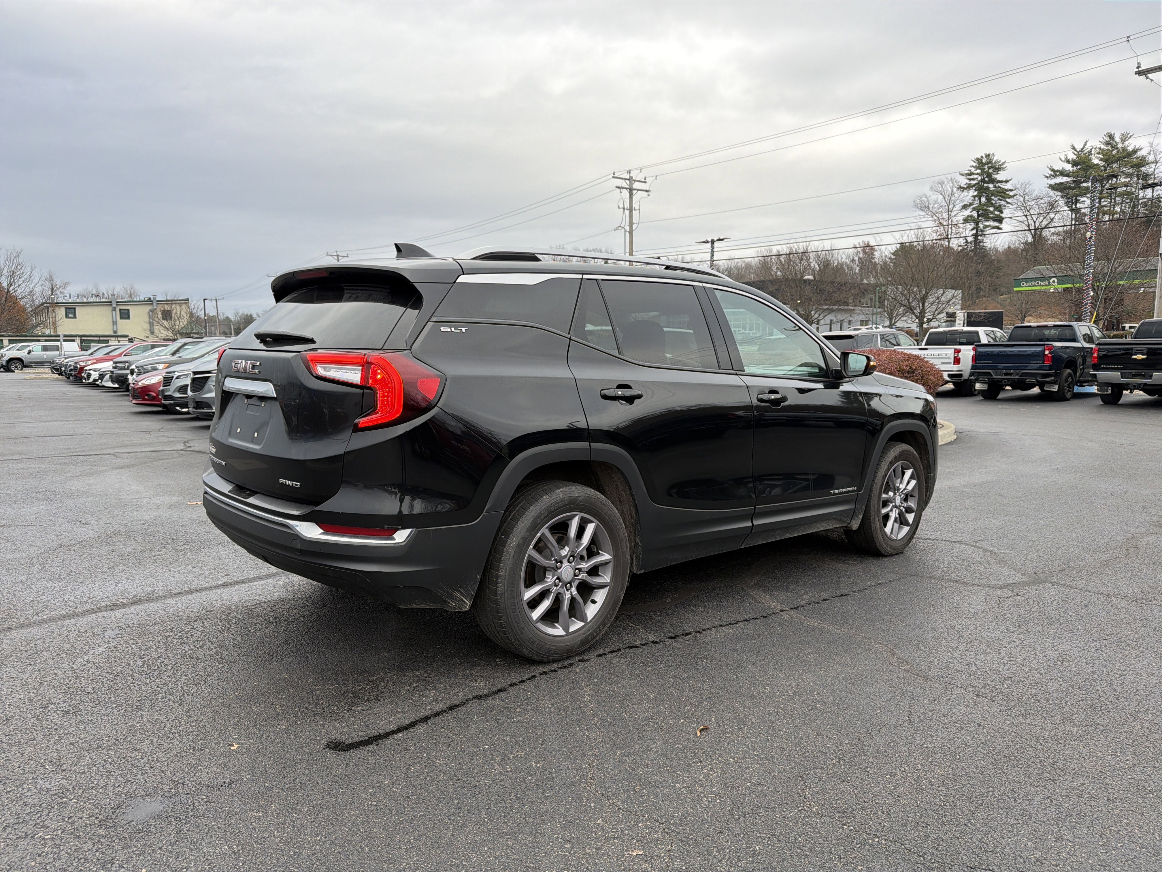 Certified 2023 GMC Terrain SLT image 6