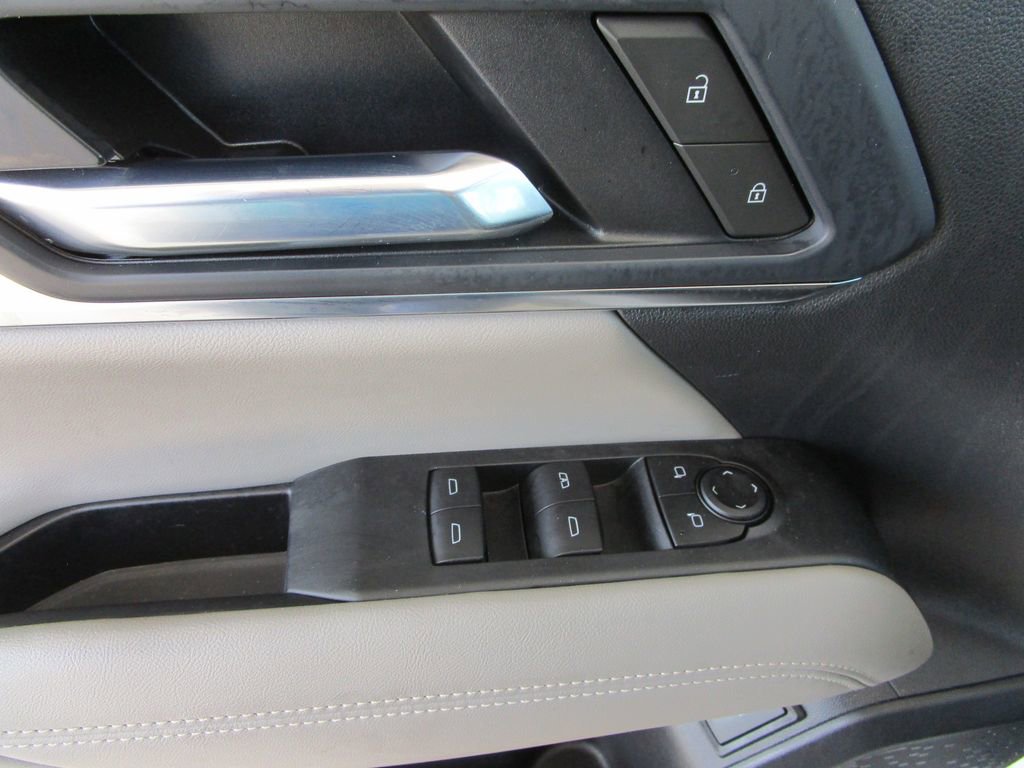 Used 2026 GMC Terrain Elevation w/ Elevation Premium Package FWD image 26