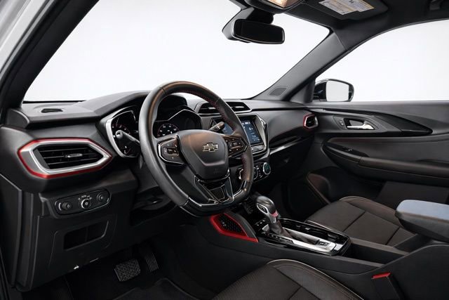 Used 2021 Chevrolet TrailBlazer RS w/ Convenience Package image 12