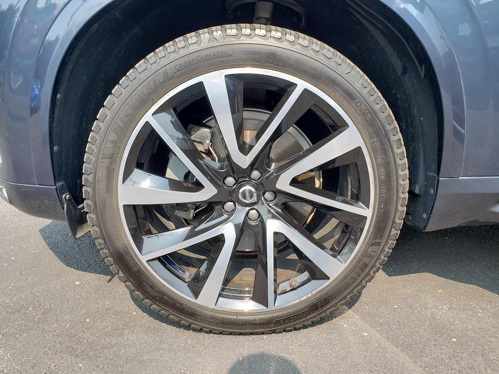 Used 2020 Volvo XC90 T6 Momentum AWD/4WD image 33