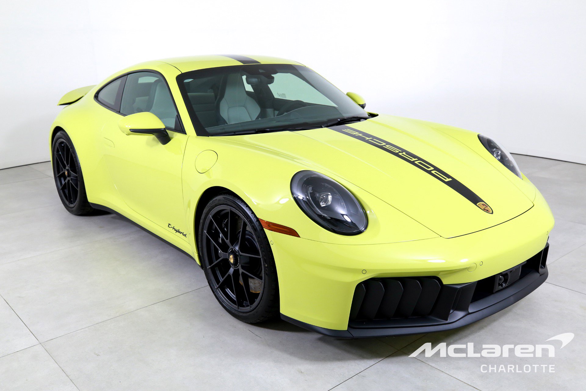 Used 2026 Porsche 911 Carrera GTS image 3