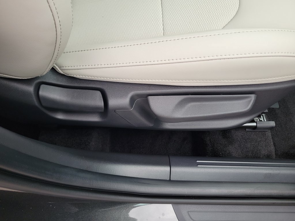 New 2026 Kia Niro EX w/ EX Premium Package FWD image 9