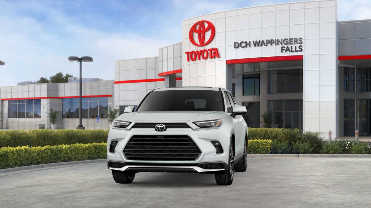 New 2026 Toyota Grand Highlander AWD Hybrid image 31