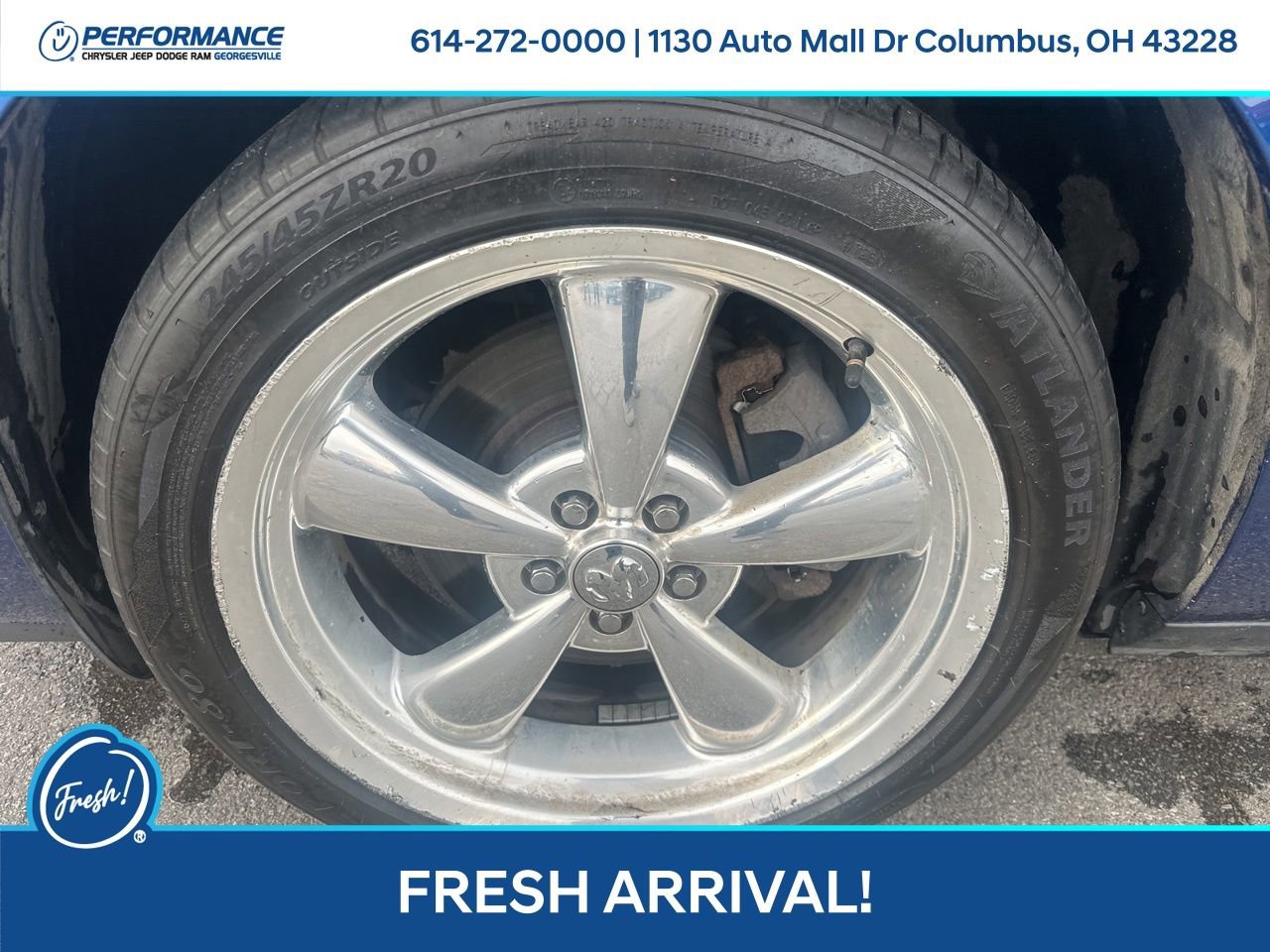 Used 2010 Dodge Challenger R/T image 10