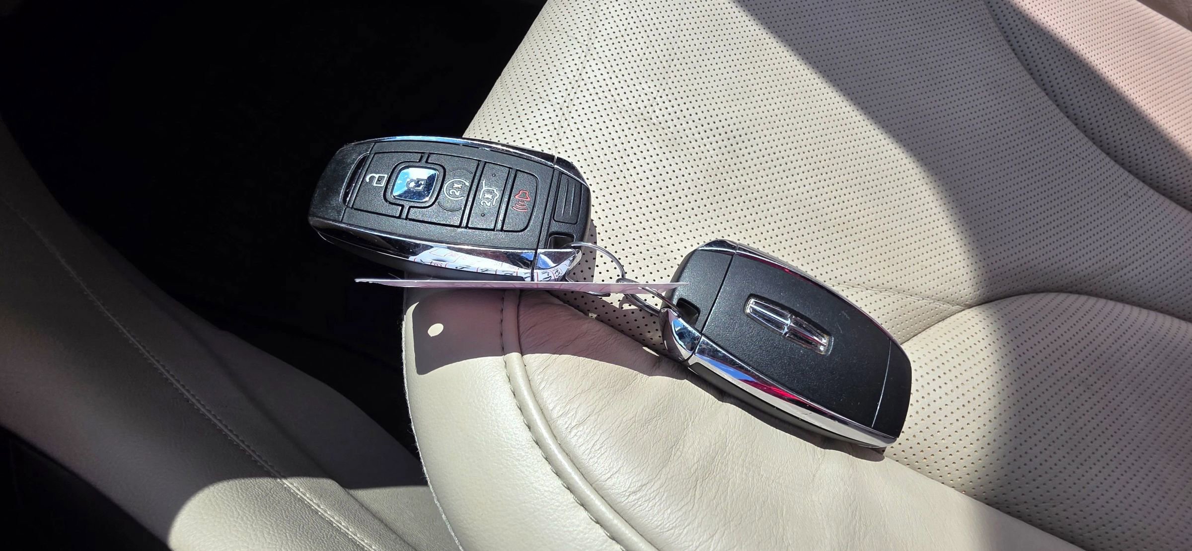Used 2019 Lincoln MKC Reserve w/ MKC Technology Package FWD image 20