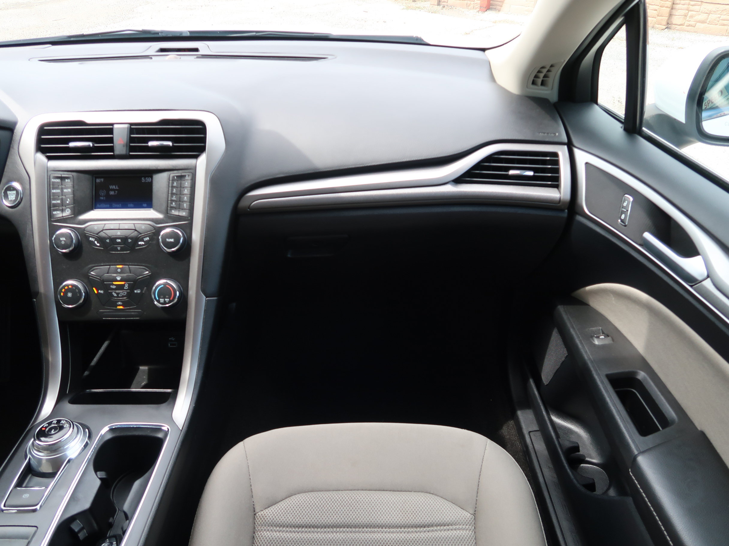 Used 2019 Ford Fusion S FWD image 14