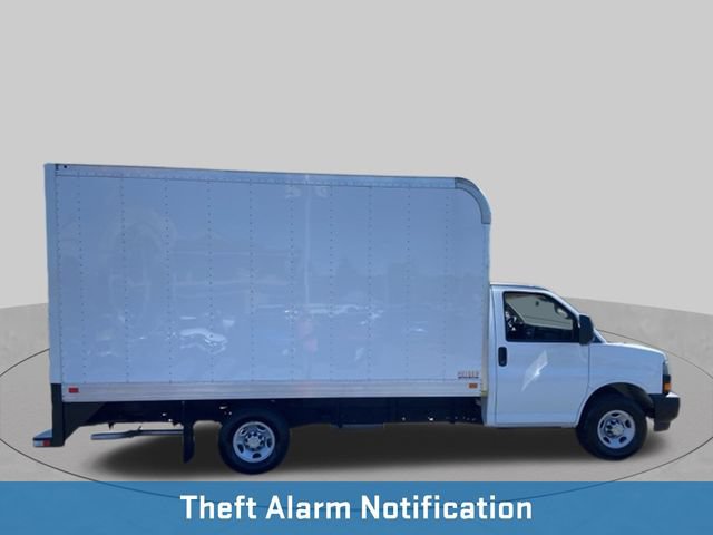 Used 2021 Chevrolet Express 3500 w/ Power Convenience Package RWD image 15