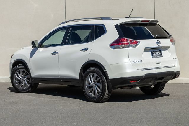 Used 2016 Nissan Rogue SL image 3