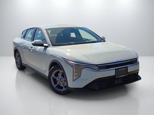 New 2026 Kia K4 LXS image 1