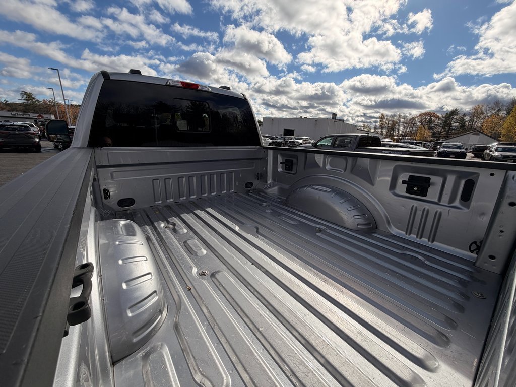 Used 2020 Ford F350 XLT w/ XLT Value Package image 4