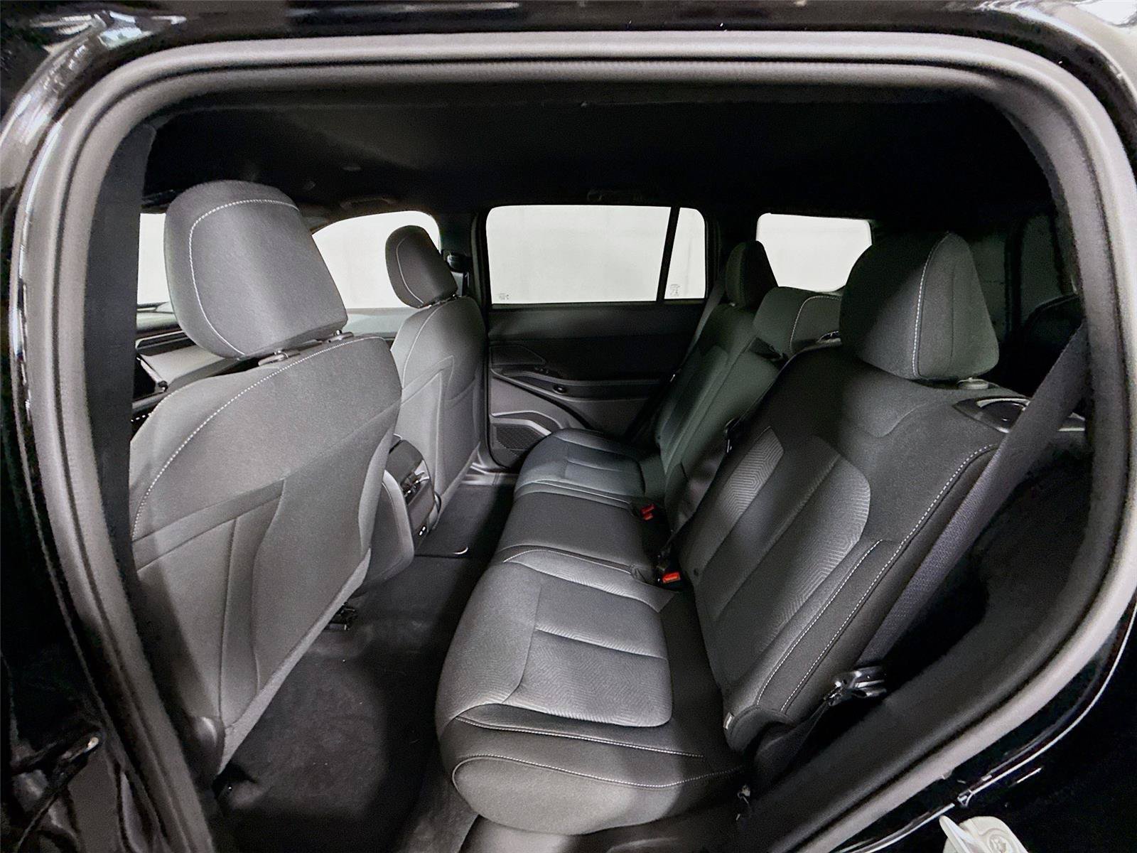New 2026 Jeep Cherokee Laredo AWD/4WD image 16