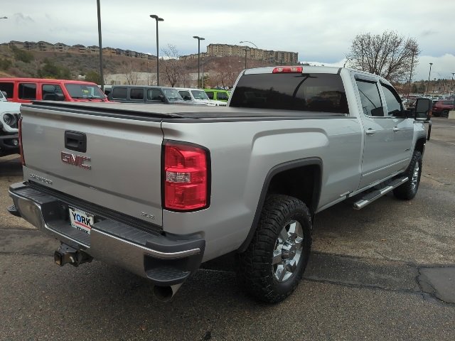 Used 2019 GMC Sierra 2500 SLE w/ SLE Preferred Package image 4