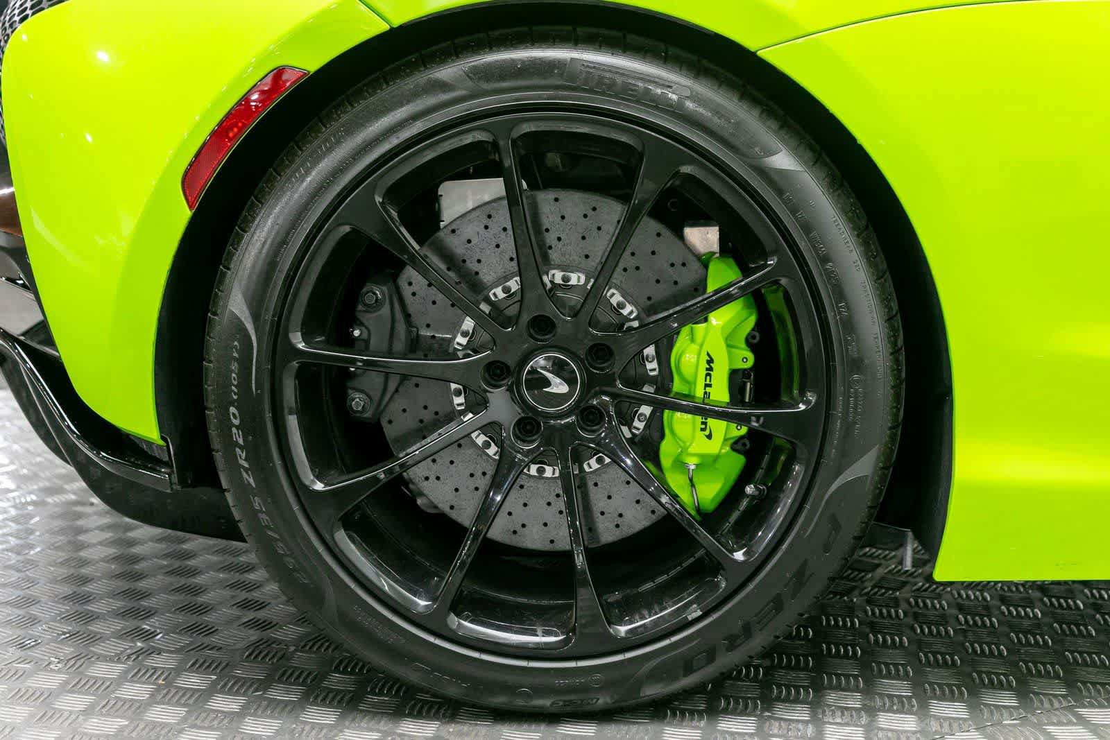 New 2026 McLaren Artura RWD image 40