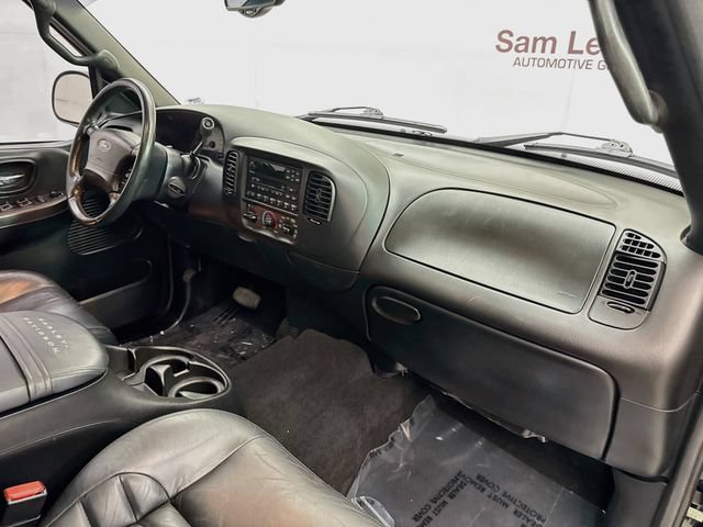 Used 2001 Ford F150 Harley-Davidson RWD image 25