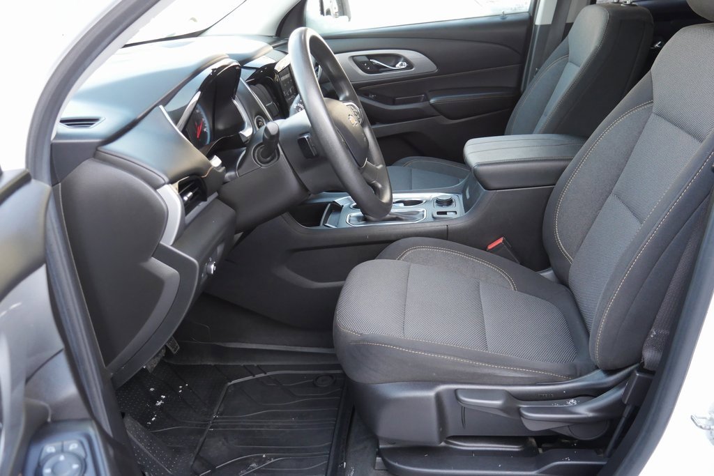 Used 2020 Chevrolet Traverse LS w/ LPO, Floor Liner Package image 8