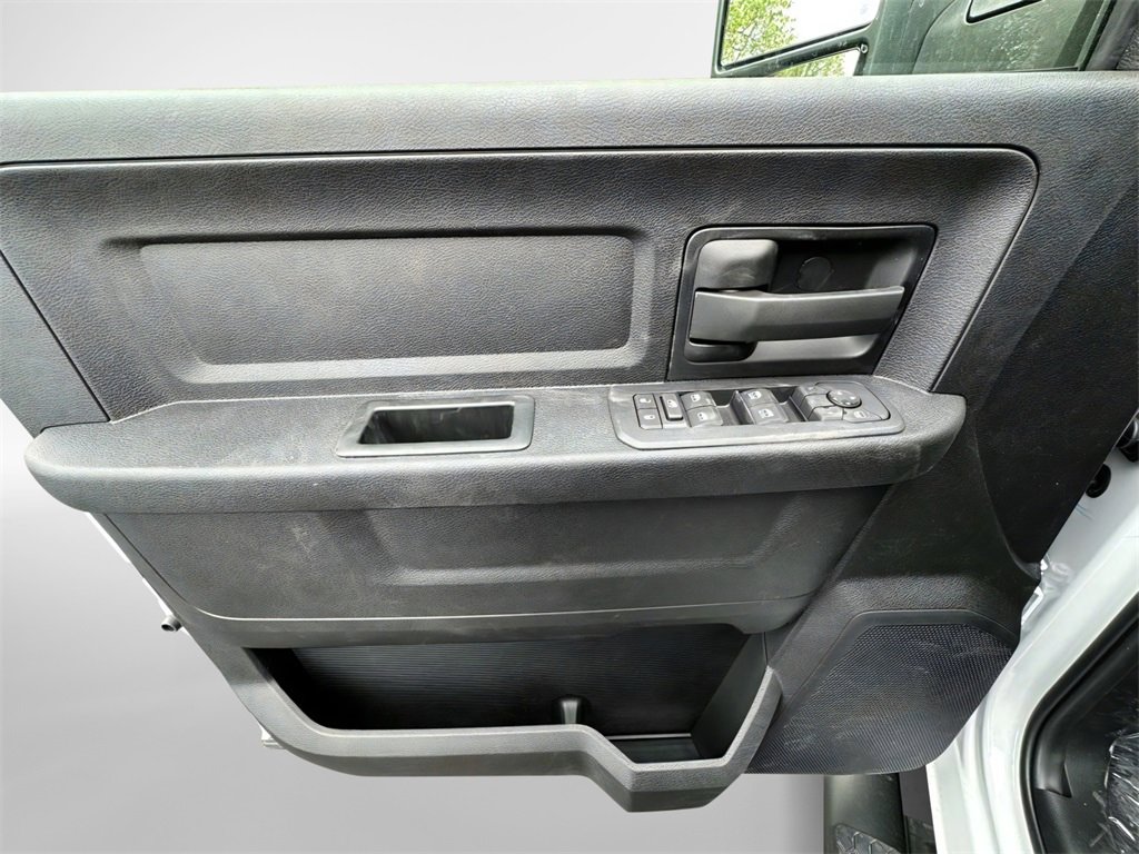 New 2025 RAM 2500 Tradesman image 15