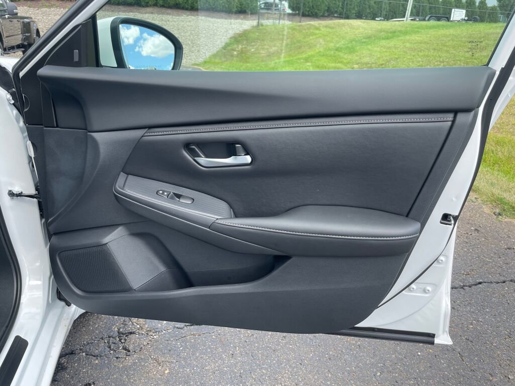 Used 2025 Nissan Sentra SV w/ All-Weather Package image 21