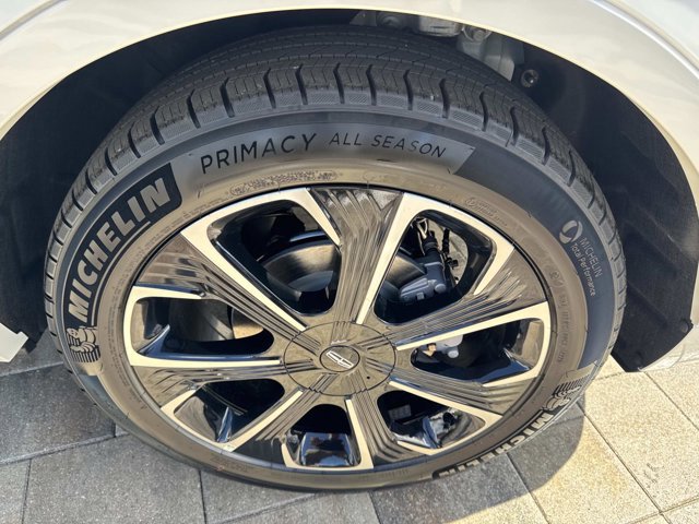 New 2026 Lincoln Nautilus Reserve image 34