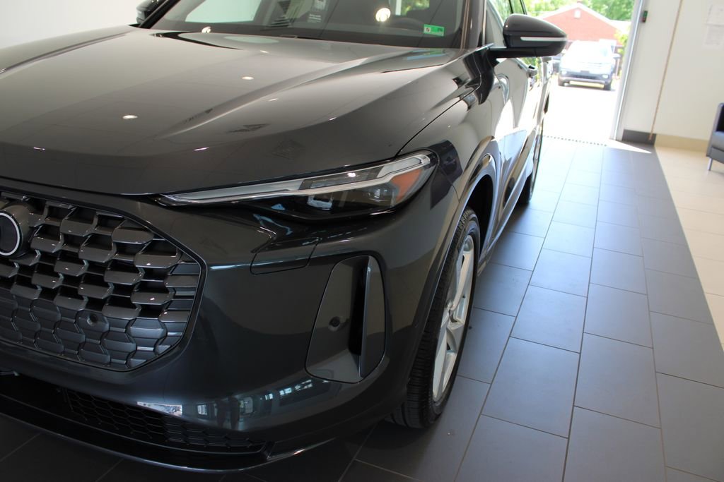 New 2025 Audi Q5 Premium Plus image 45