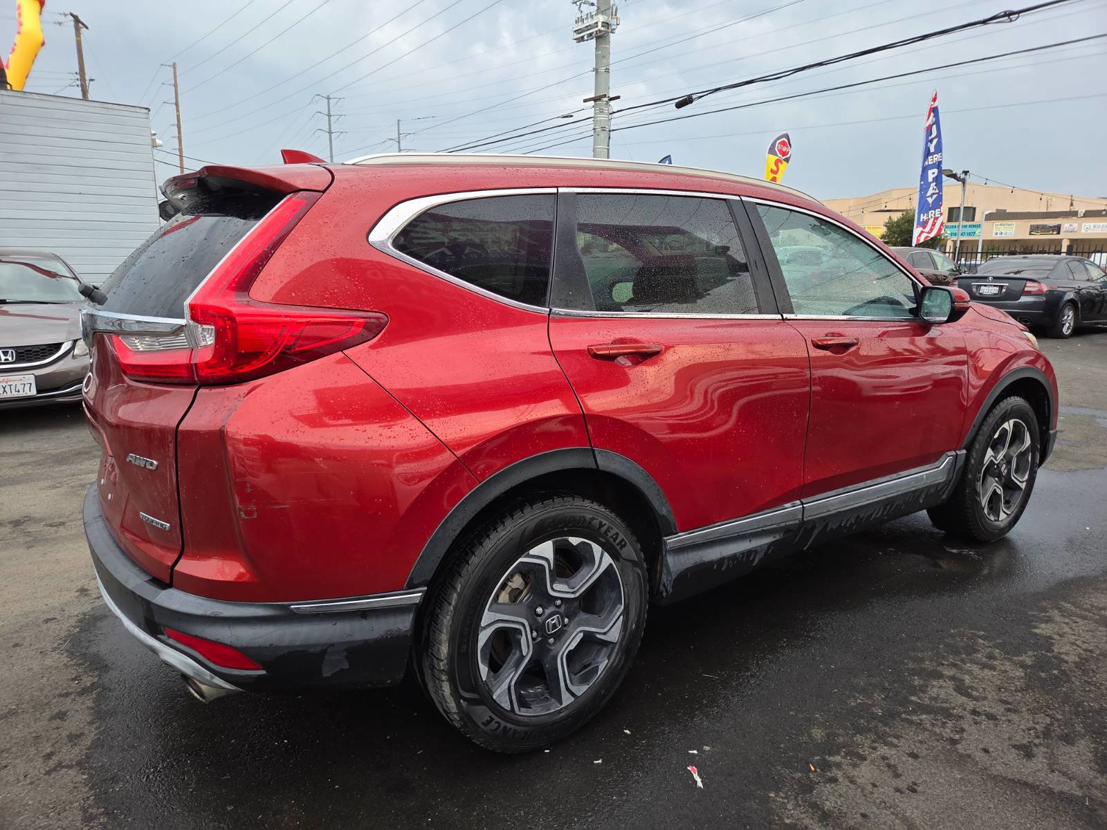 Used 2017 Honda CR-V Touring image 4