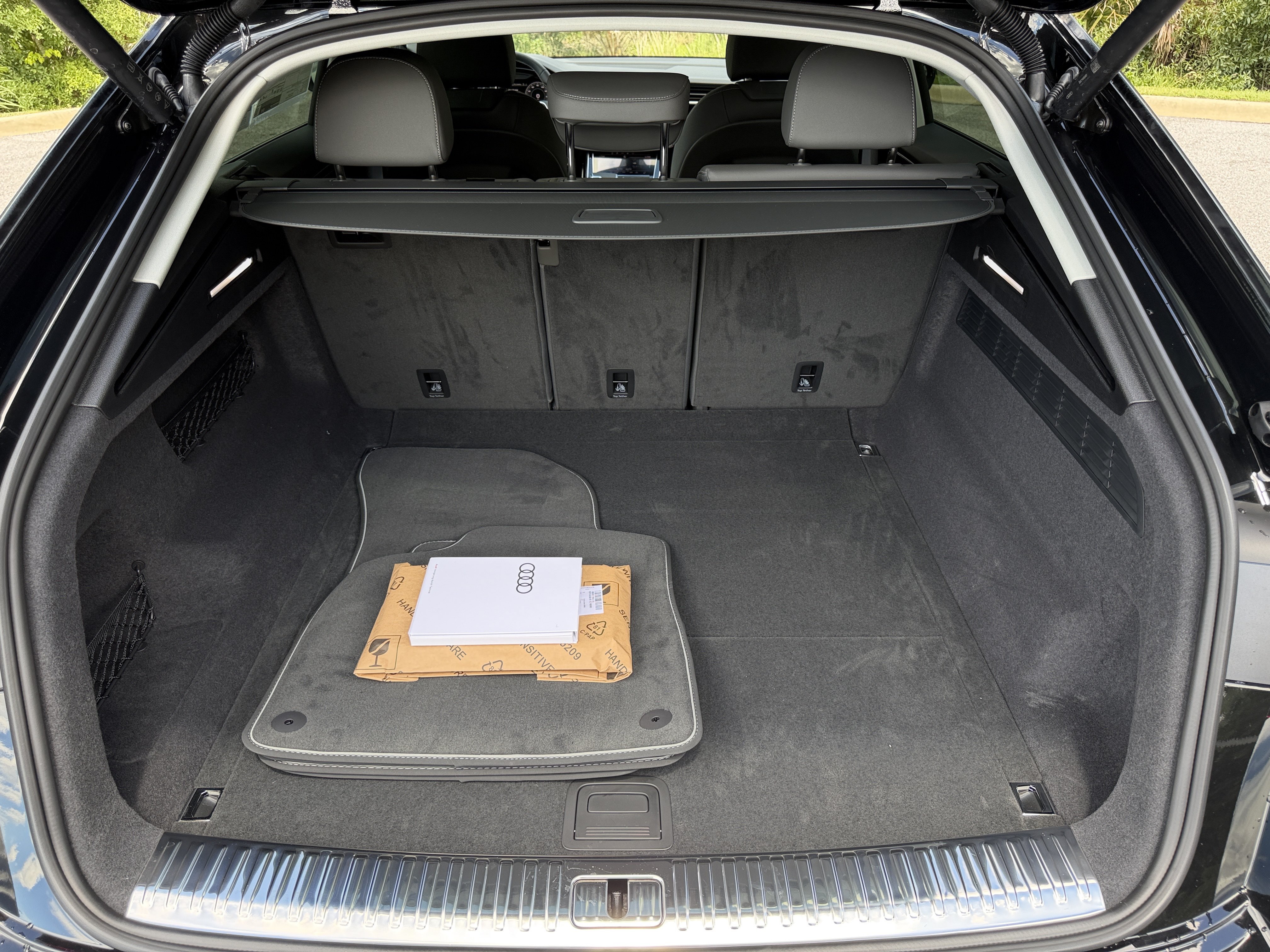 New 2027 Audi Q8 Premium AWD/4WD image 11
