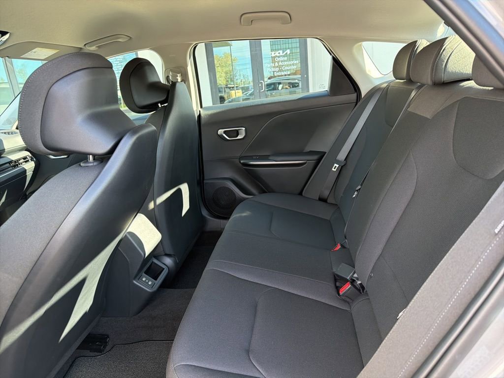 New 2026 Kia K4 FWD image 17