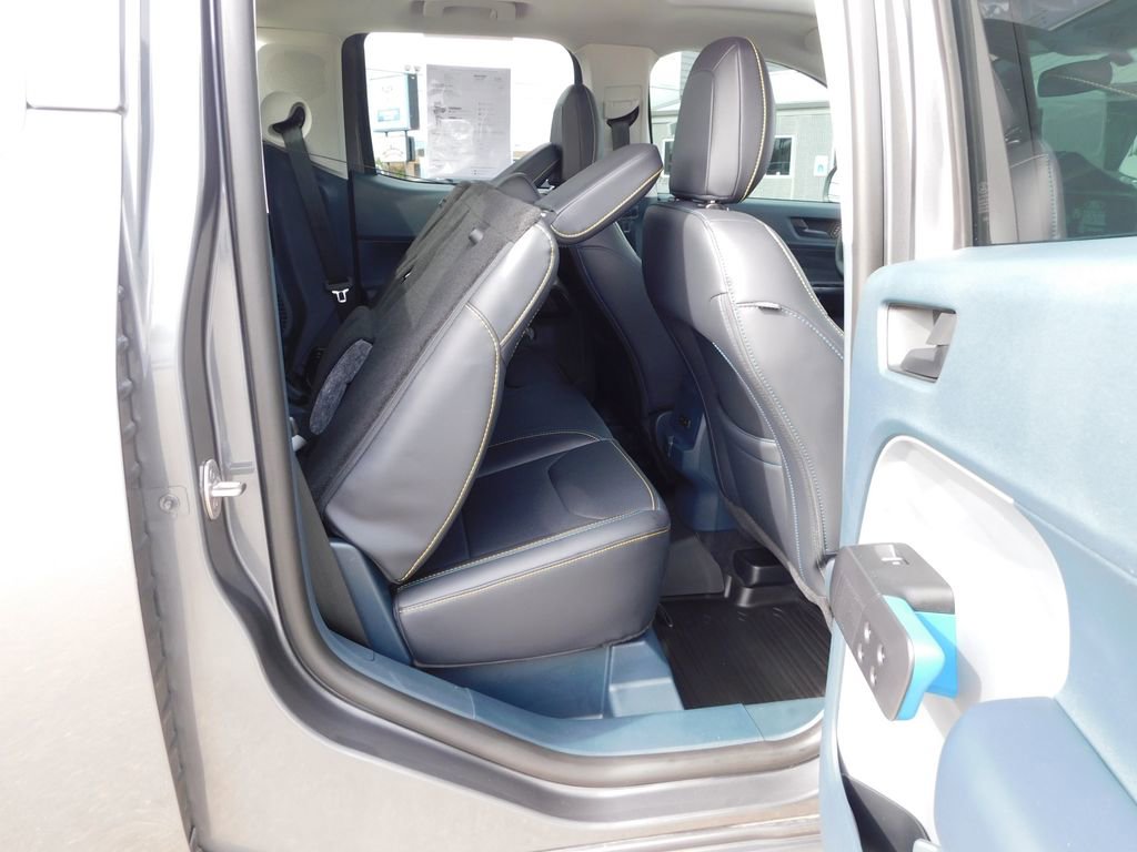 Used 2025 Ford Maverick Lobo AWD/4WD image 26
