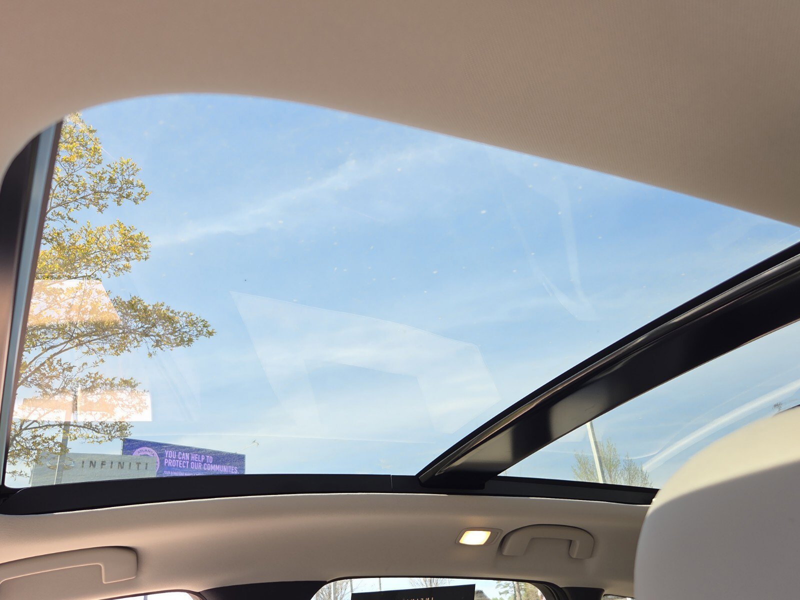 Certified 2023 INFINITI QX50 Luxe image 42