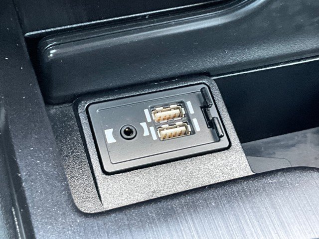 Used 2020 Lexus ES 300h w/ Premium Package FWD image 26