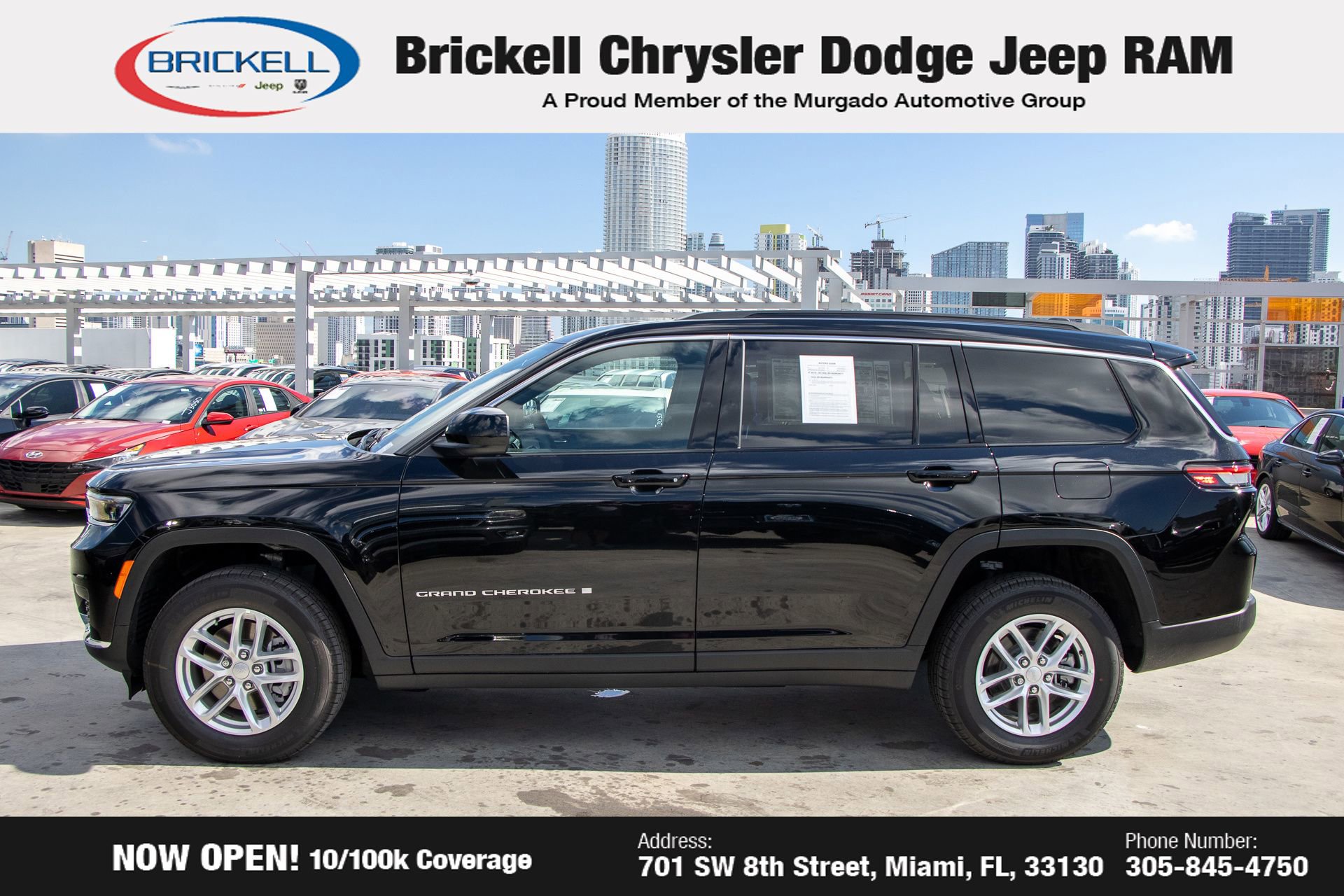 Used 2025 Jeep Grand Cherokee L Laredo image 8