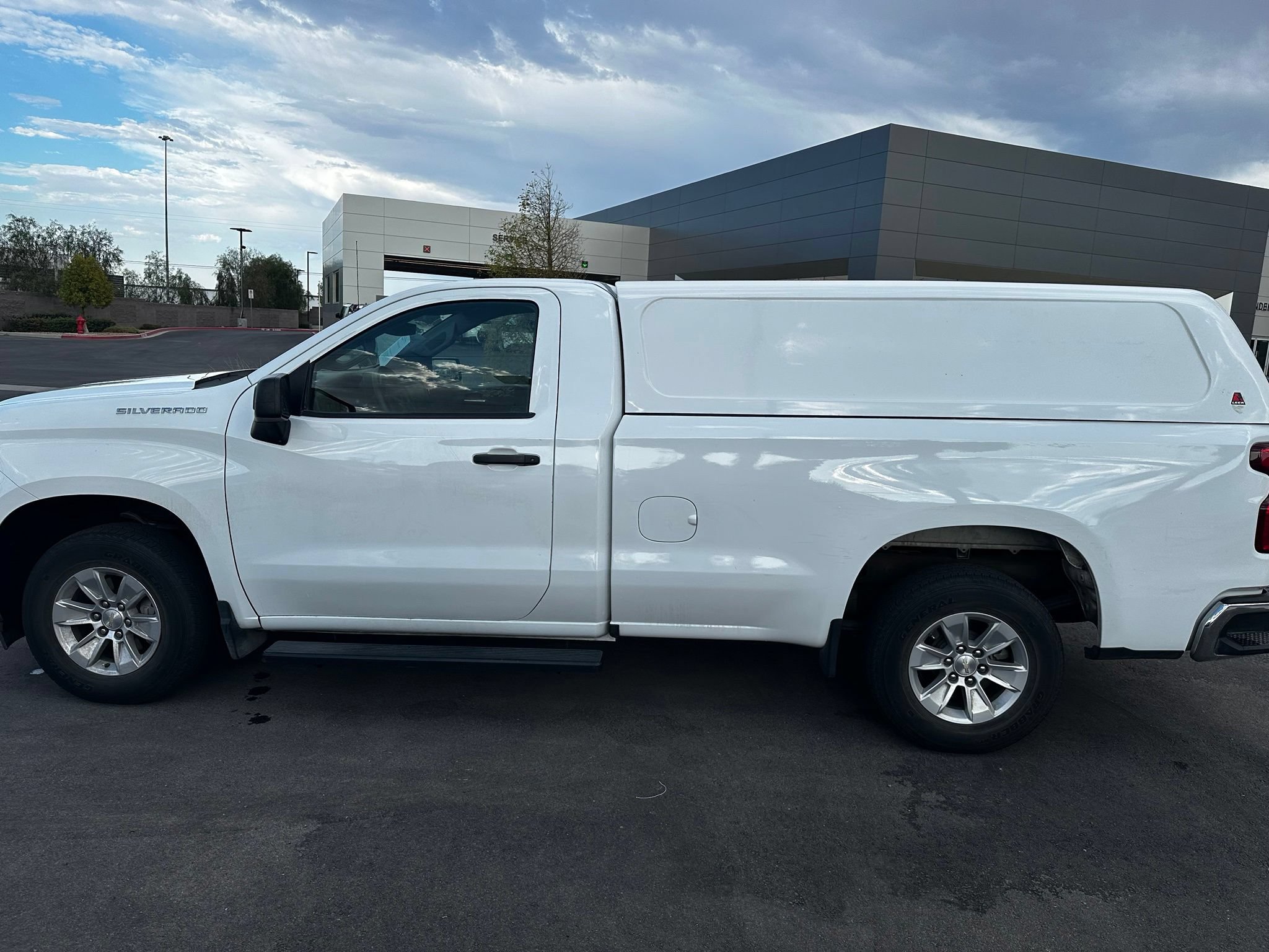 Used 2022 Chevrolet Silverado 1500 W/T RWD image 9